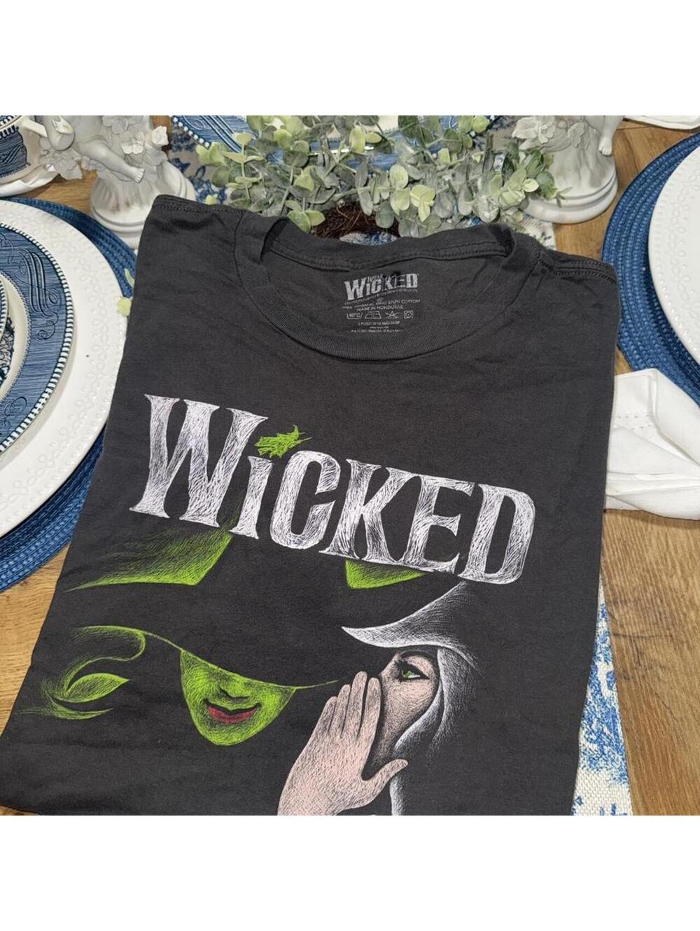 Wicked Women's Black and Grey Tshirt